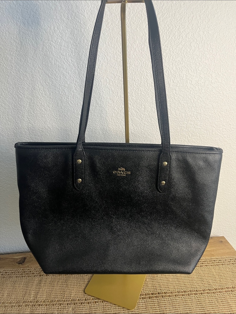 NWOT Coach City Zip Tote Black Crossgrain Leather F58846 - Picture 3 of 14